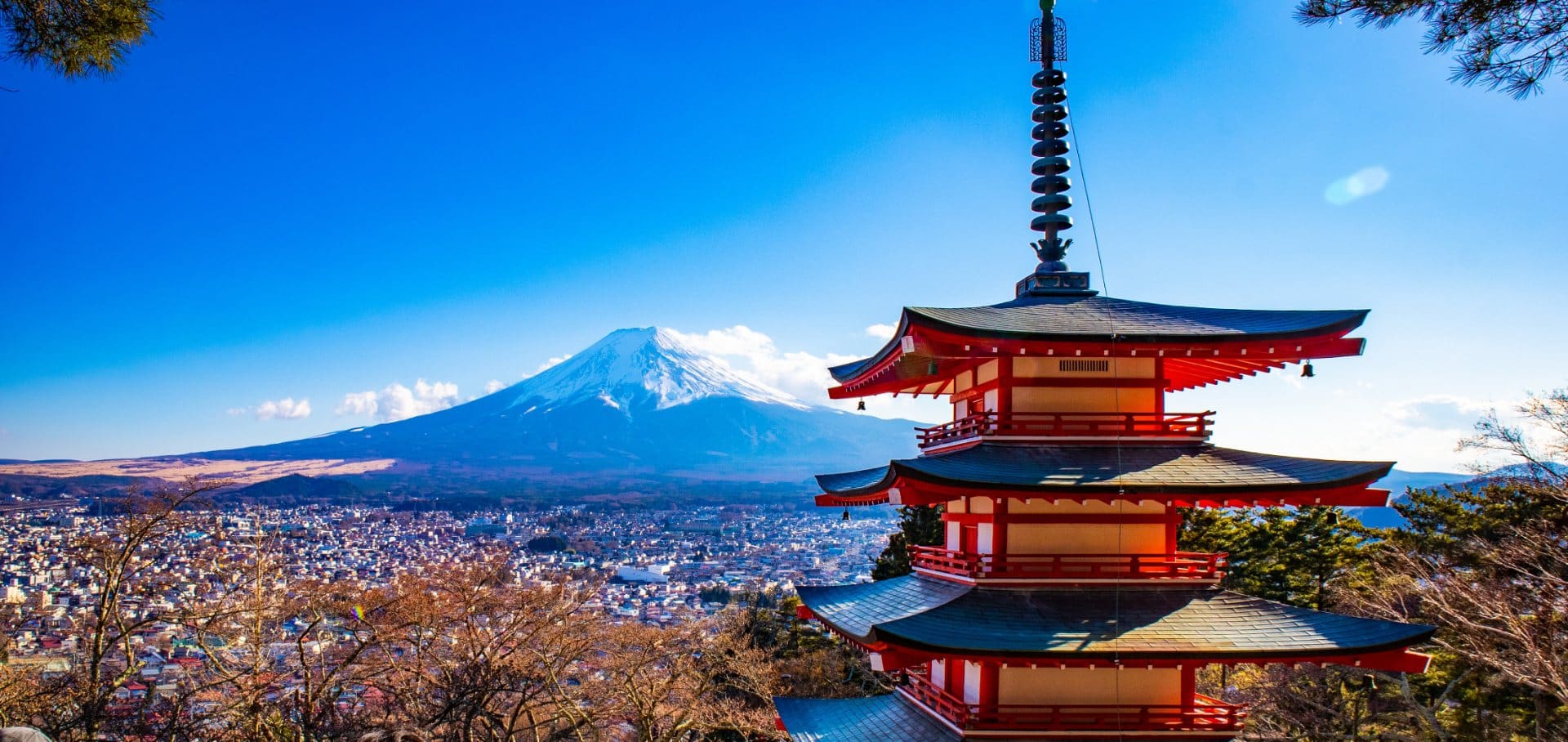 Mt Fuji, Pavillion