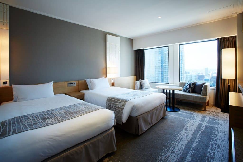 Keio Plaza Twin Room